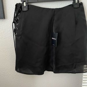 Black forever 21 skirt